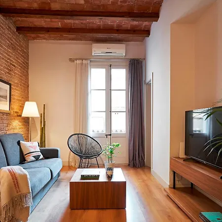 Catalan Comfort Near Sagrada Familia By Myrentalhost Apartment